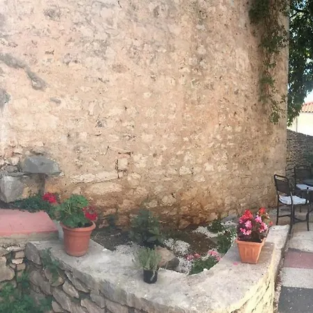 Nadja Apartmán Supetar